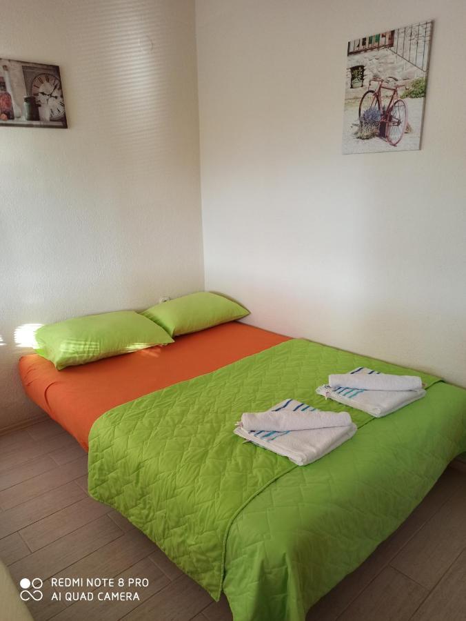 Karali Apartments Лагадин Экстерьер фото