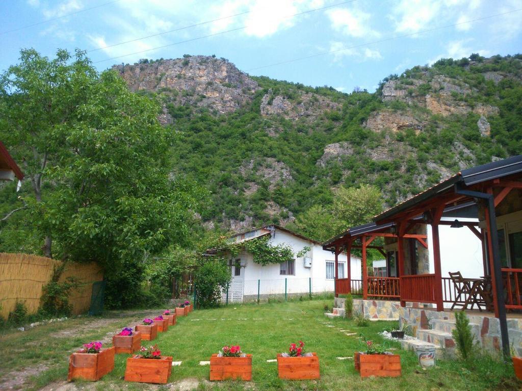 Karali Apartments Лагадин Экстерьер фото